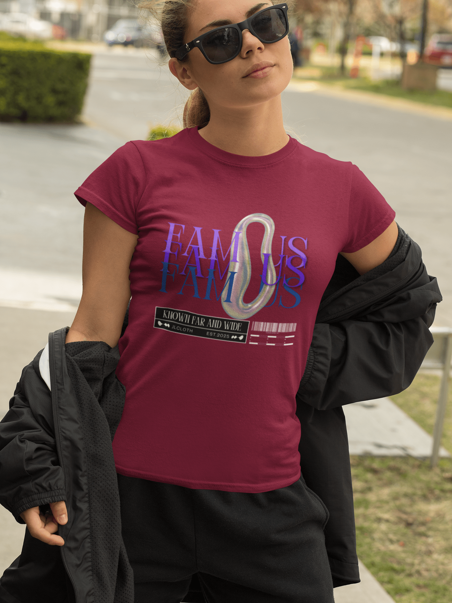 ,,Famous'' - Shirt Women - JLclothT-Shirt