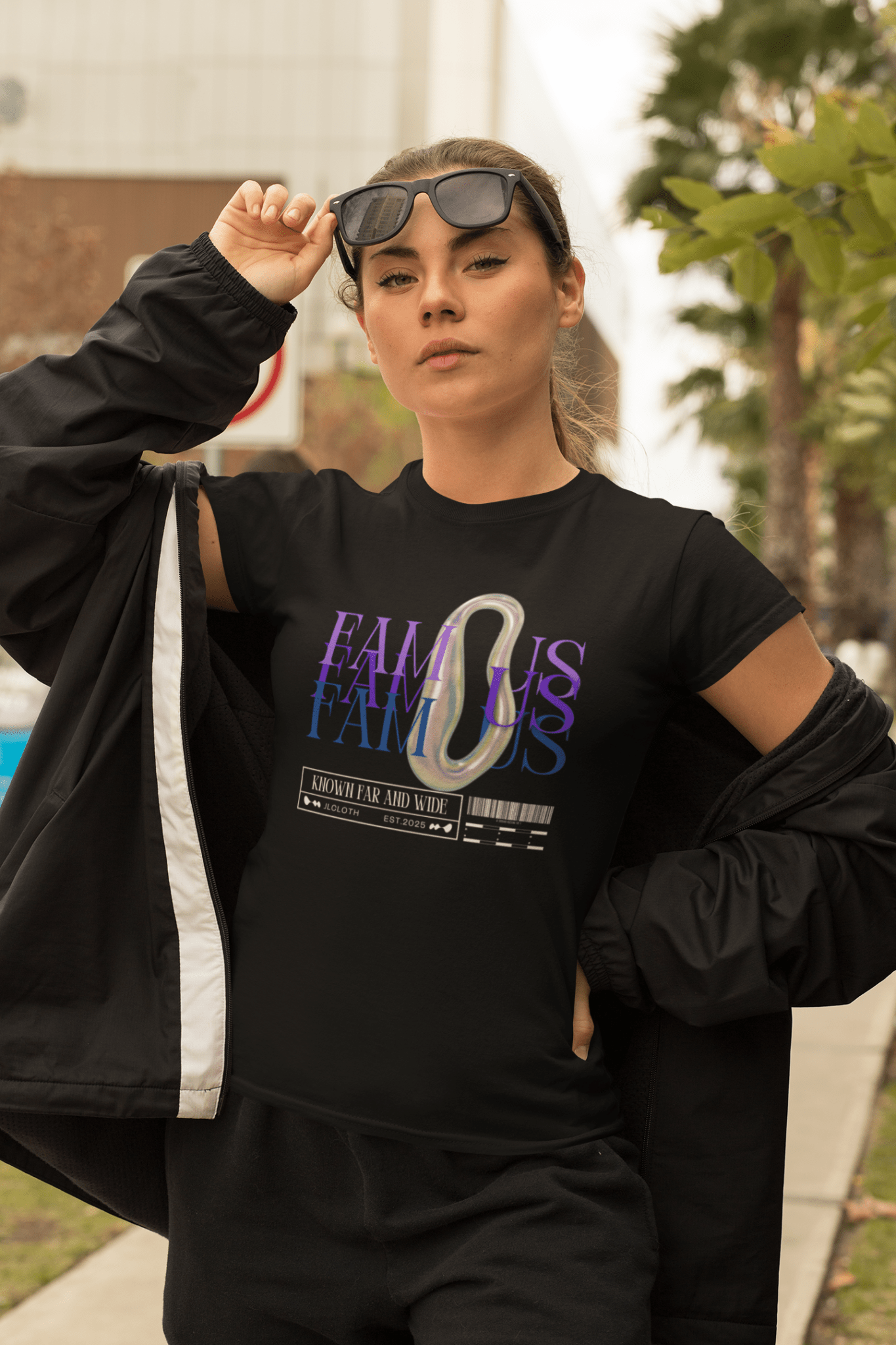 ,,Famous'' - Shirt Women - JLclothT-Shirt