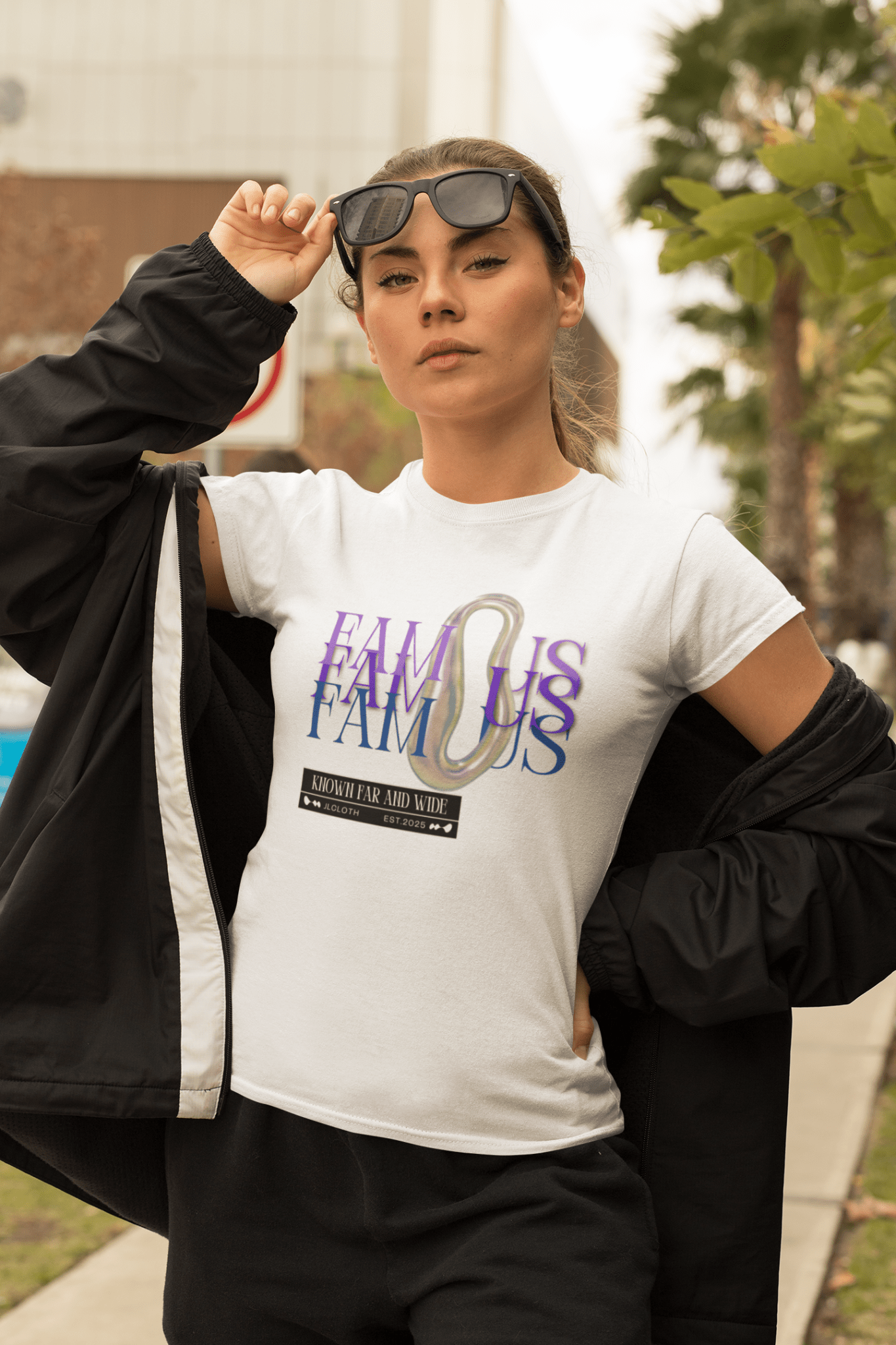 ,,Famous'' - Shirt Women - JLclothT-Shirt